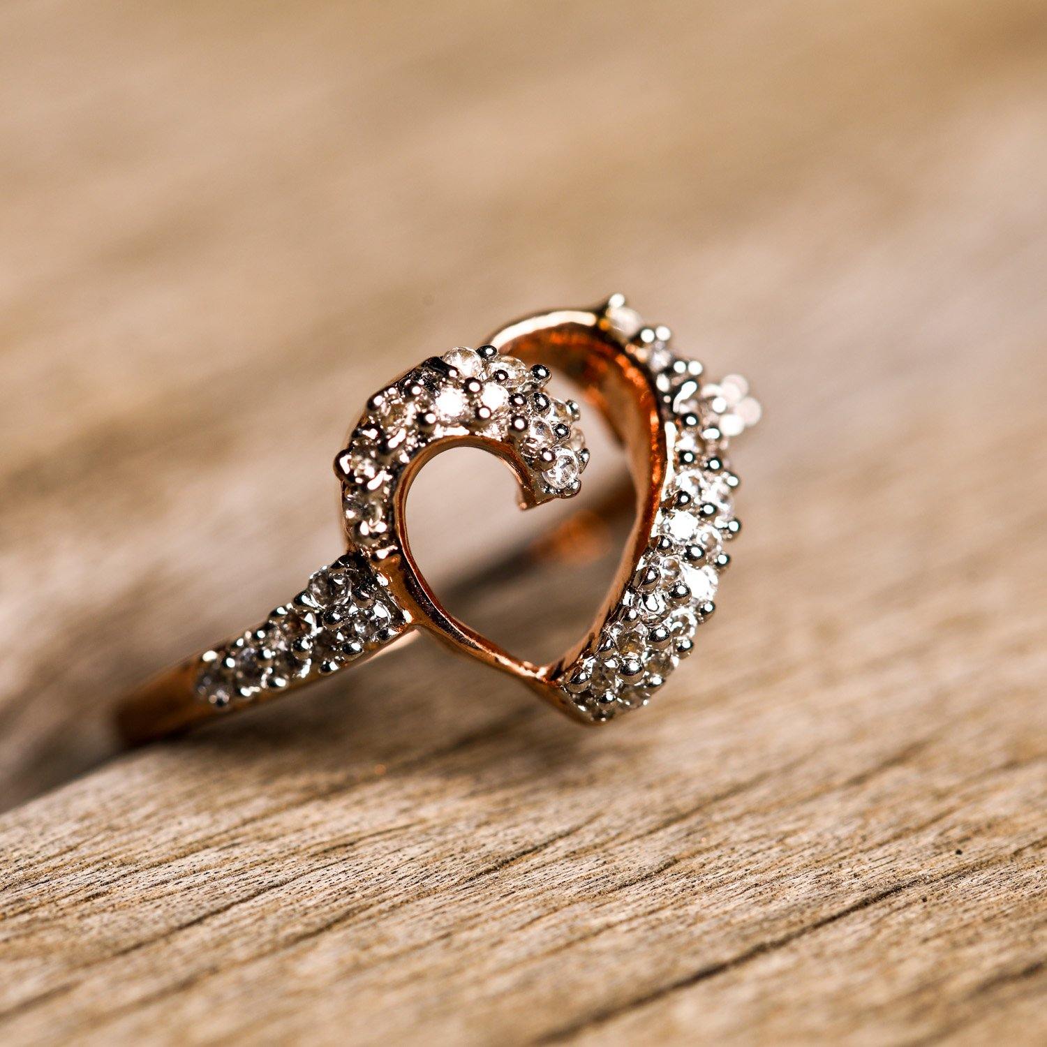 The Dazzling Heart Ring.